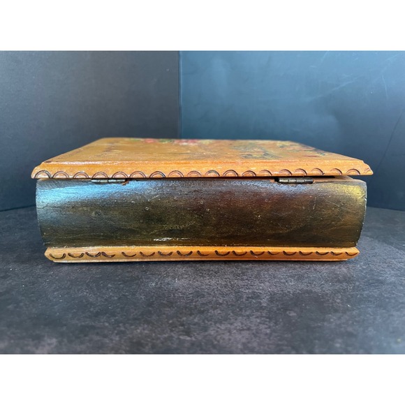 Vintage Ellmau Tirol Hand Painted Wooden Book Box Alpine Church Scene Austria - Picture 11 of 12